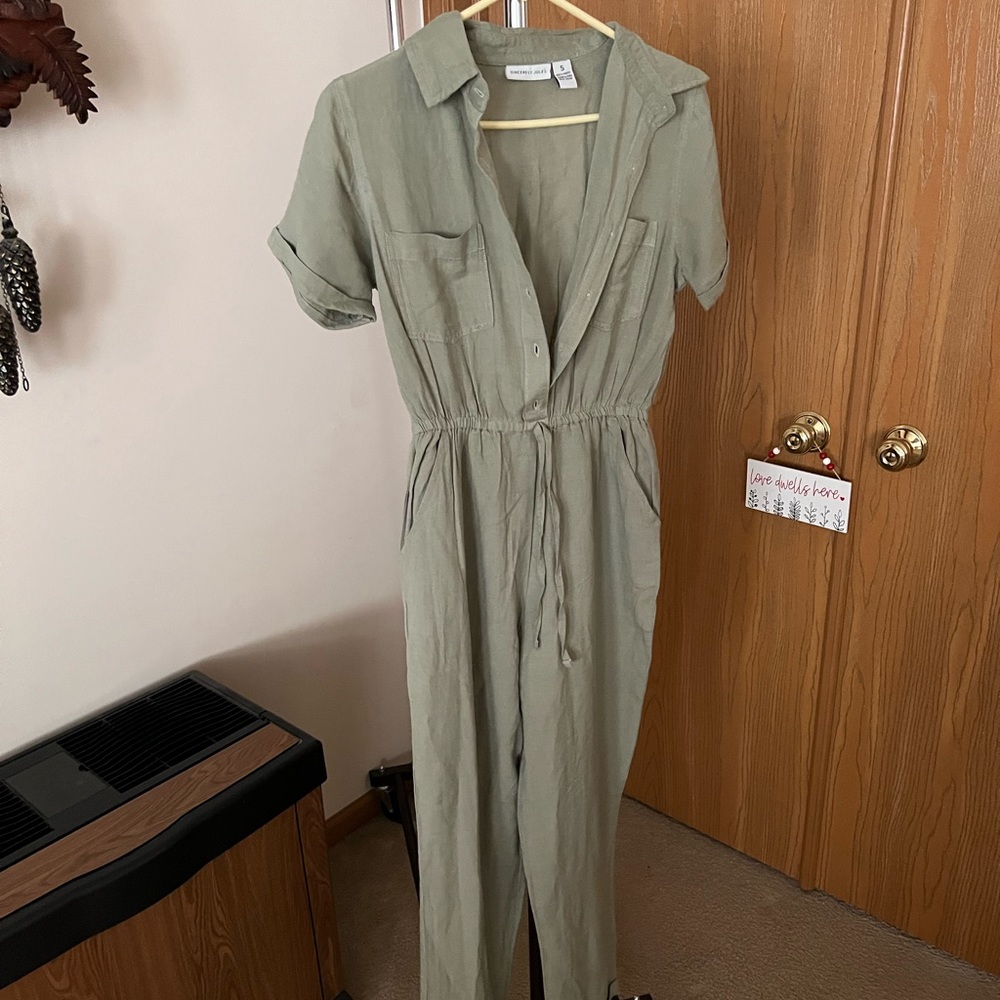 Women’s jumpsuit